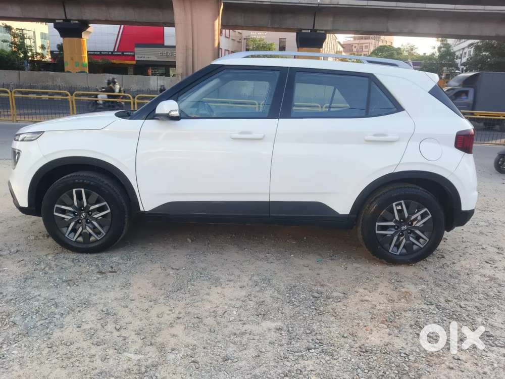 Hyundai Venue Sx Turbo, 2022, Petrol