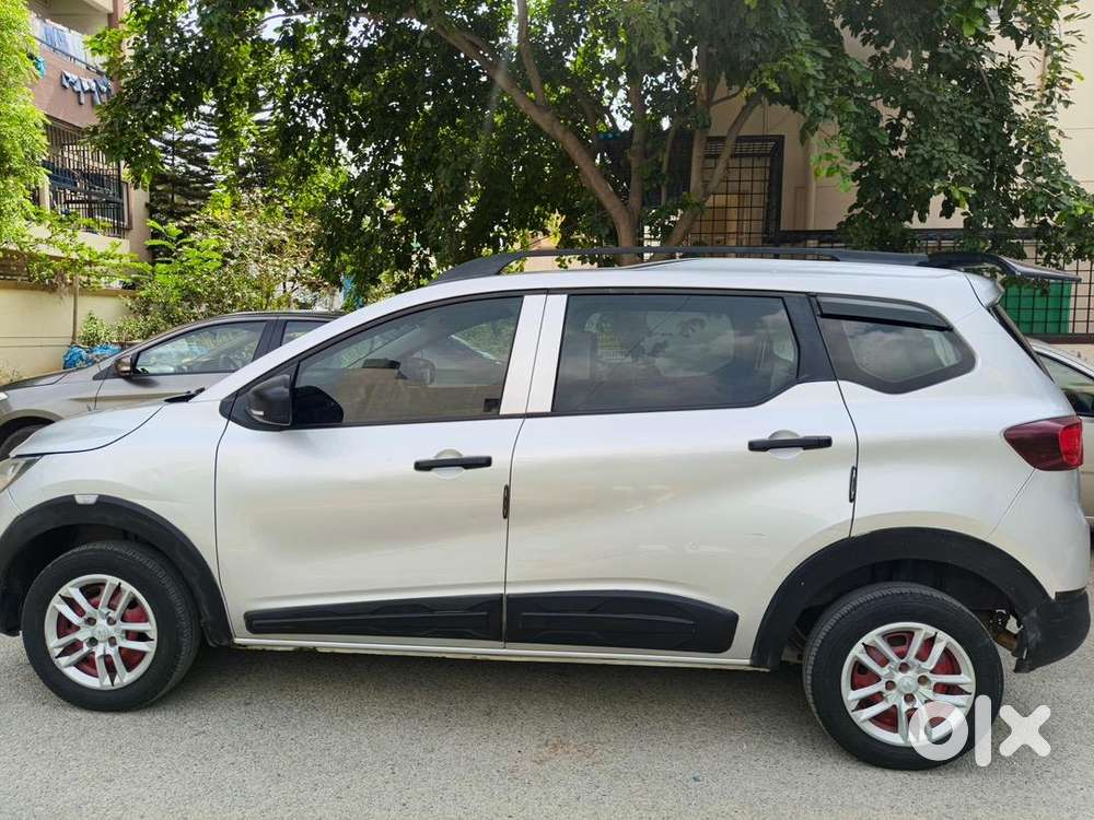 Renault Petrol Car 2022