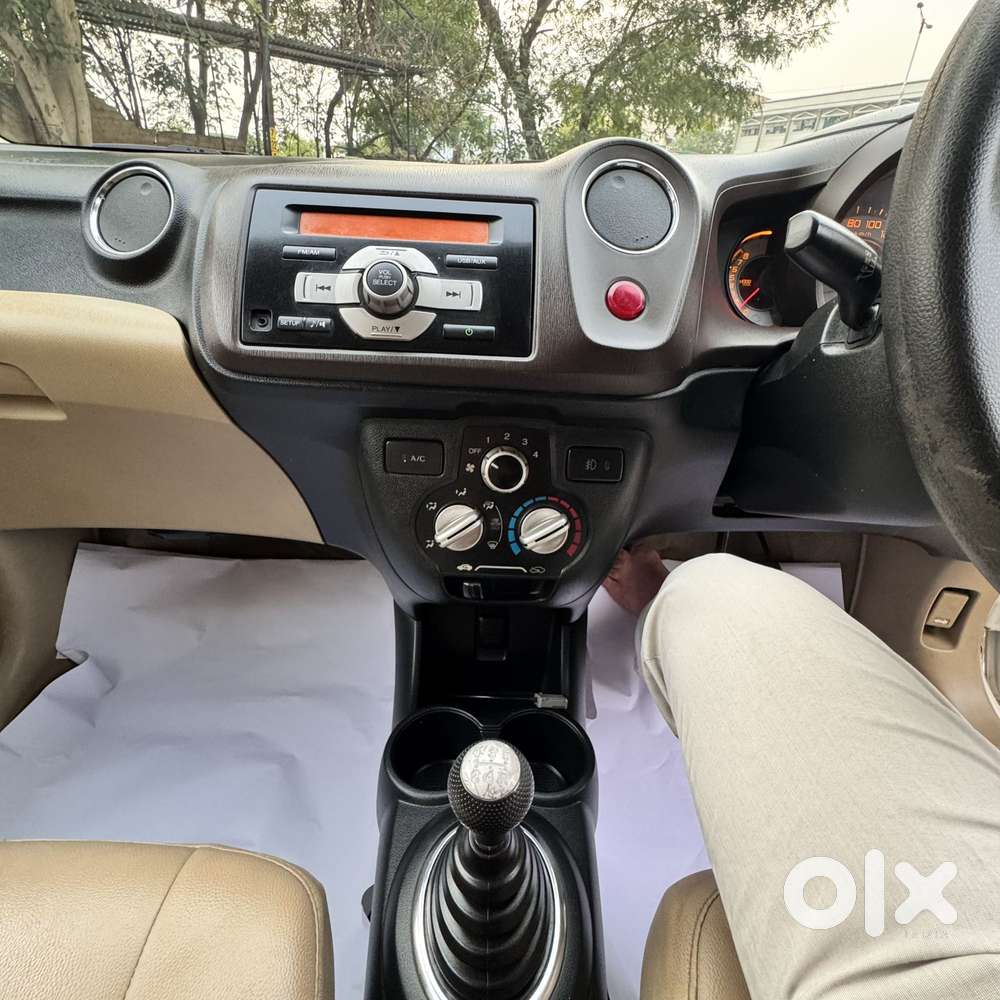 Honda Brio 2013-2016 Vx O, 2013, Petrol