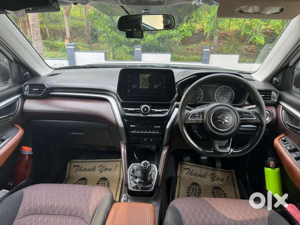 Maruti Suzuki Grand Vitara 2023 Petrol Well Maintained