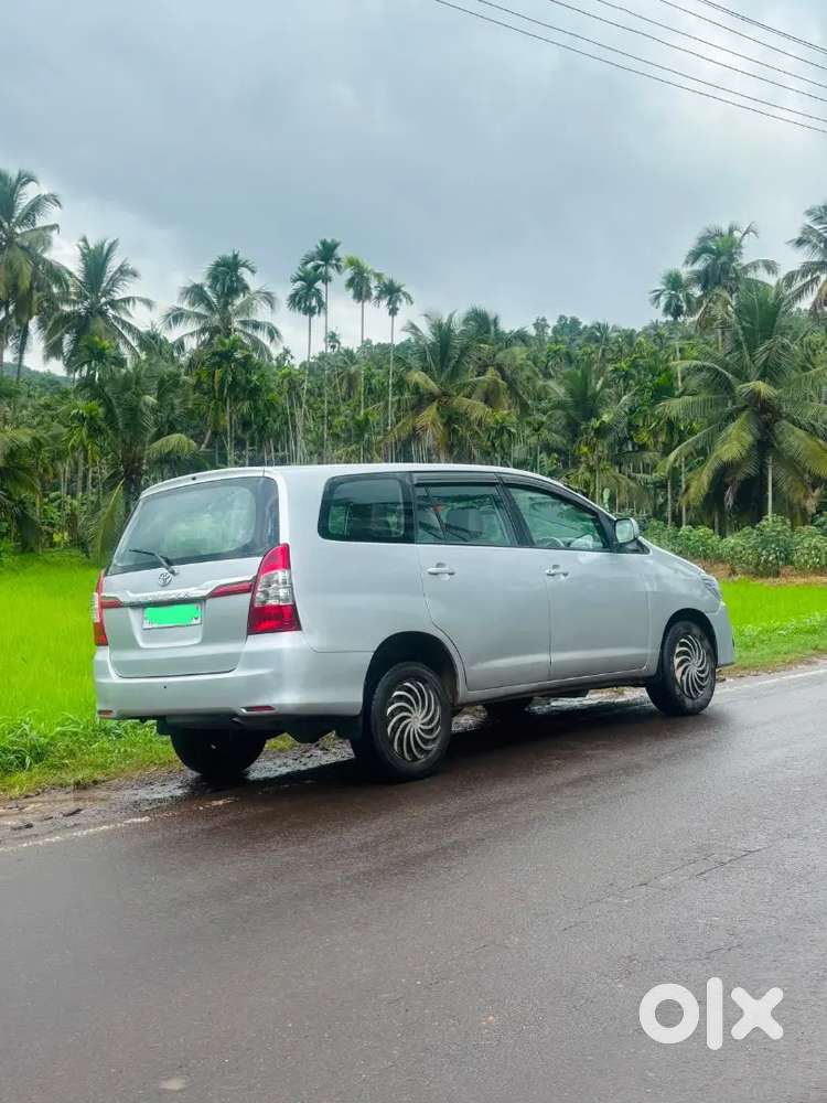 Toyota Innova Diesel 2011 Model