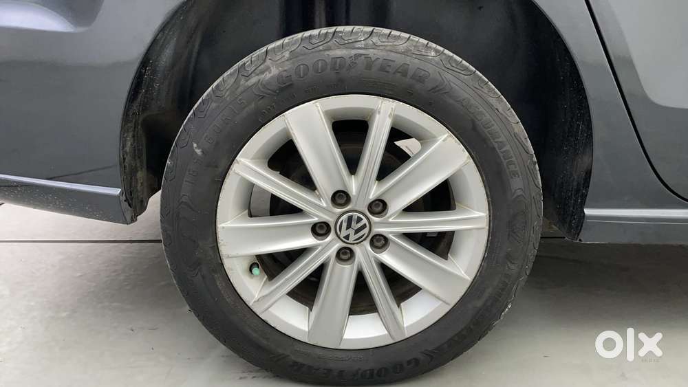 Volkswagen Vento 2013-2015 1.2 Tsi Highline At, 2017, Petrol