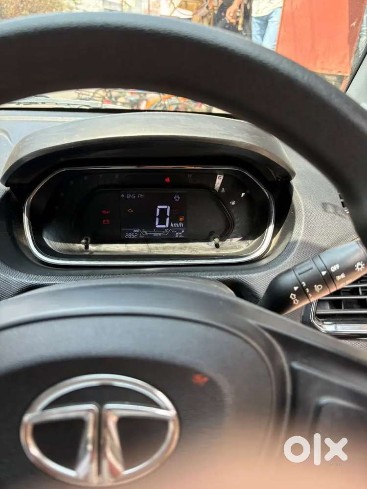Tata Tiago 2023 Petrol 30000 Km Driven