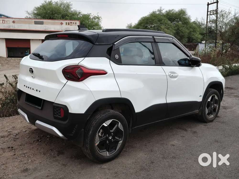 Tata Punch Ev 2024 Empowered Plus S Lr Topend