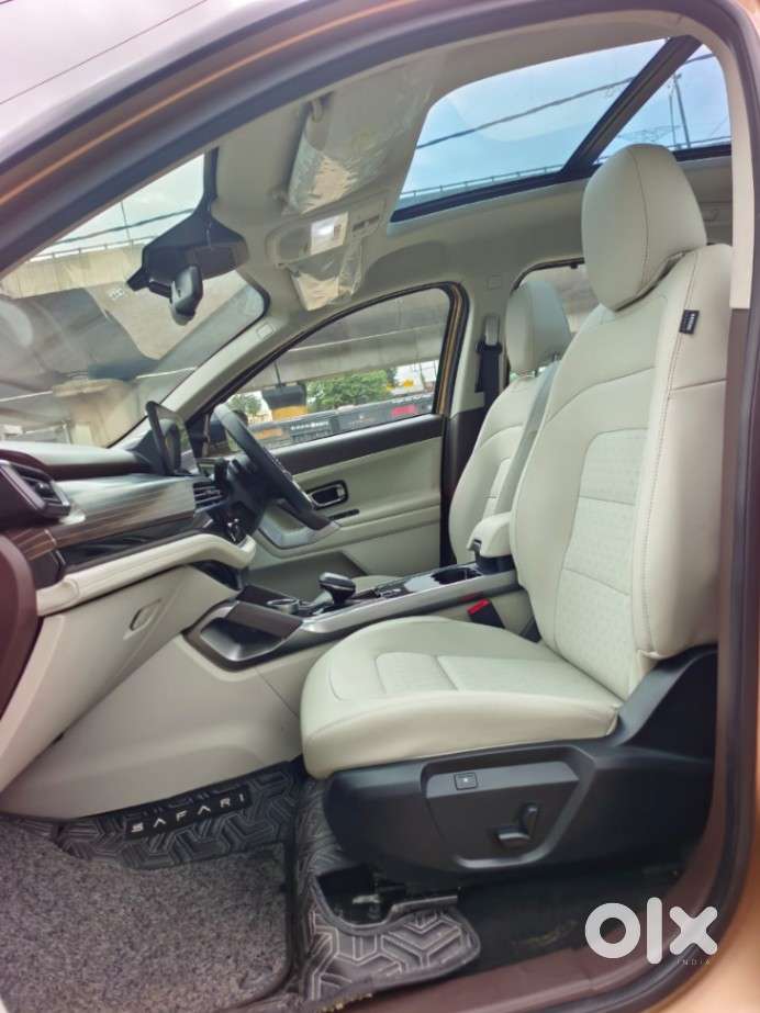 Tata Safari Accomplished Dual Tone At, 2024, Diesel