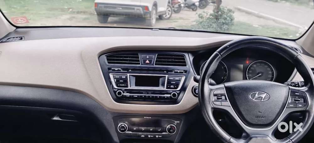 Hyundai Elite I20 Sportz (o) 1.2, 2014, Petrol