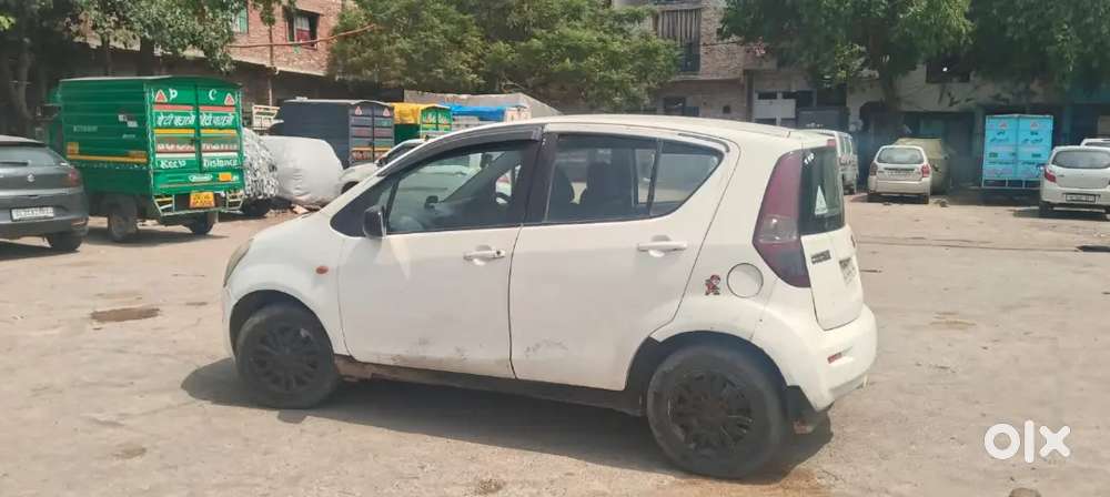 Gadi Ek Dam Okk Hai Gadi Mai Koi Kami Nahi Hai