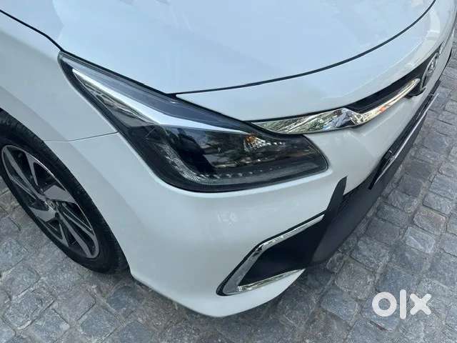 Toyota Glanza 1.2 V Amt, 2024, Petrol