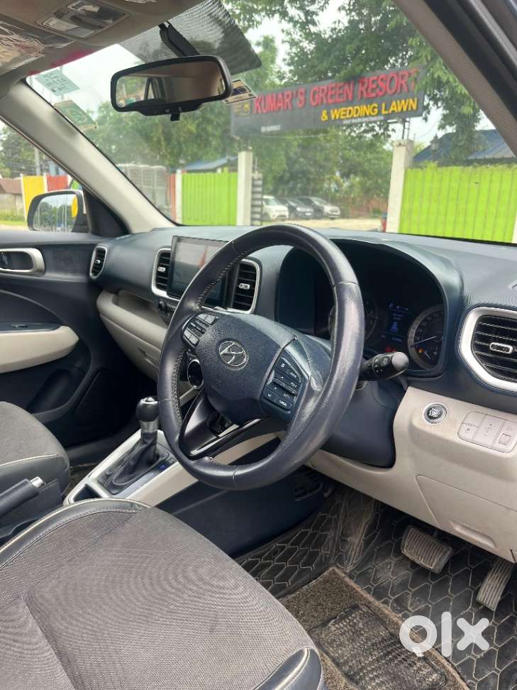 Hyundai Venue 1.0 Sx (o) Turbo Dct, 2019, Petrol