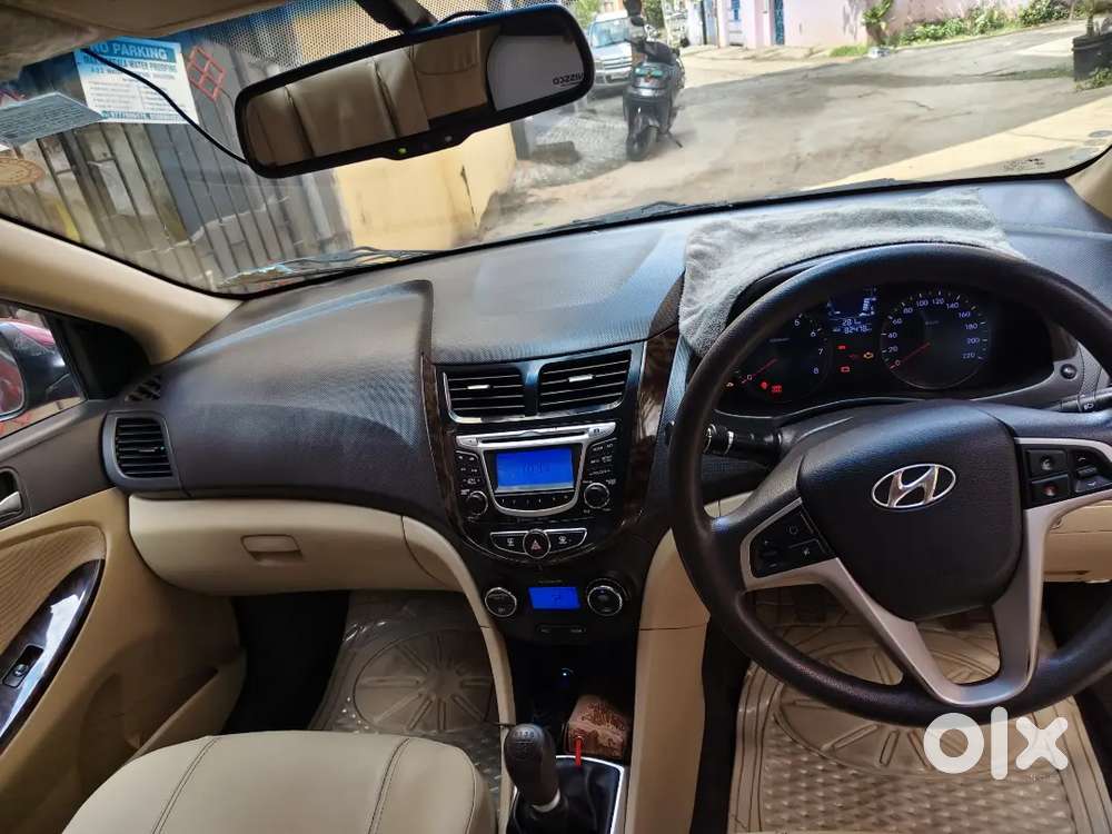 Hyundai Verna Fluidic 2015