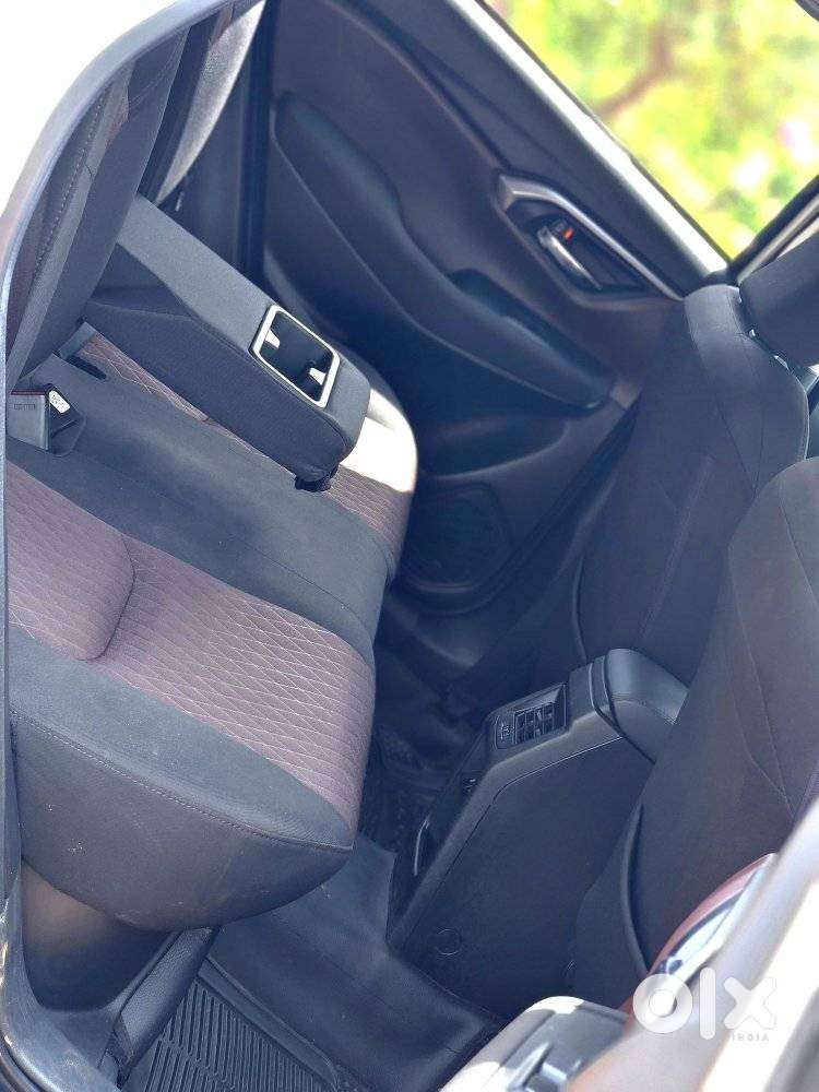 Maruti Suzuki Grand Vitara 1.5 Delta Smart Hybrid, 2025, Petrol
