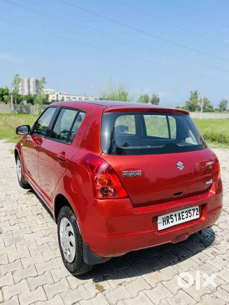 Maruti Suzuki Swift 1.2 Vxi (o), 2009, Petrol