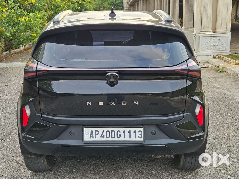 Tata Nexon Creative Plus 1.2 Petrol 6mt Dark Edition, 2024, Petrol