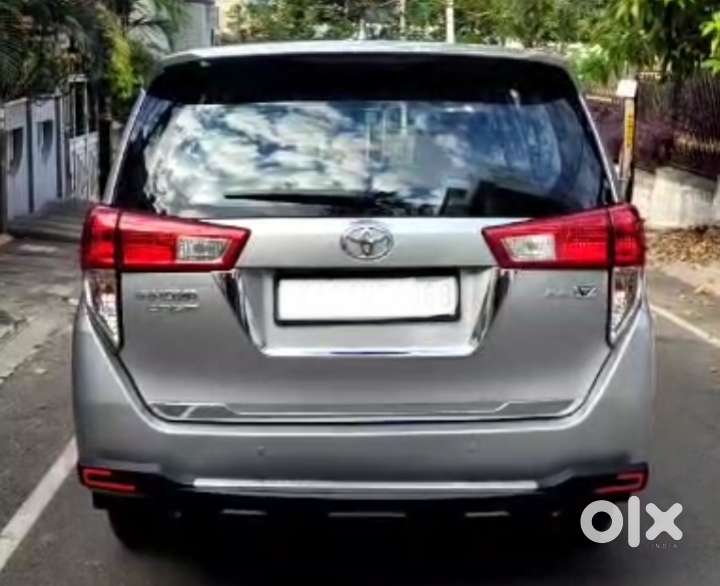 Toyota Innova Crysta 2.4 V 7 Str, 2017, Diesel