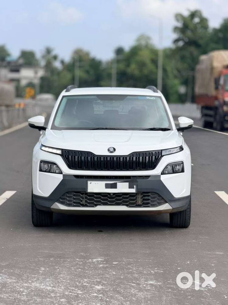 Skoda Kylaq Signature At, 2025, Petrol