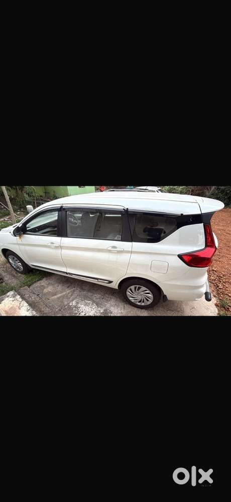Maruti Ertiga Vxi 2026