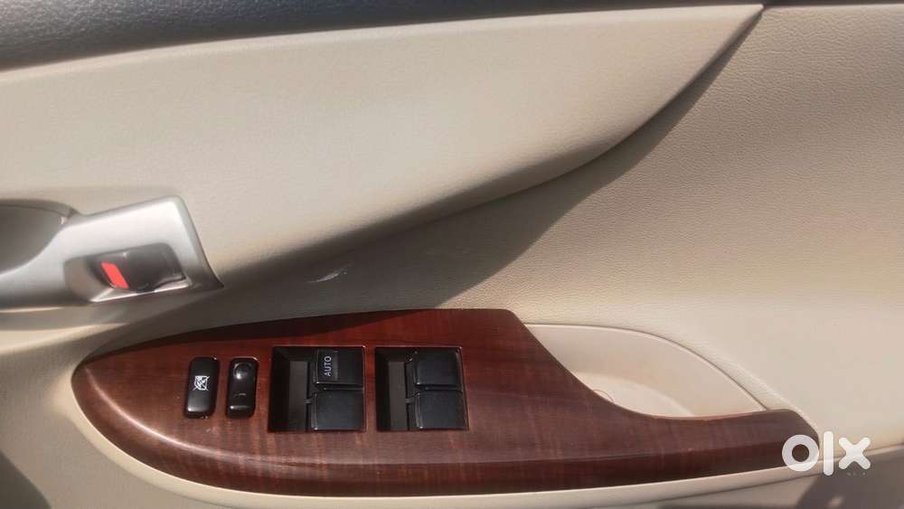 Toyota Corolla Altis Vl, 2012, Petrol