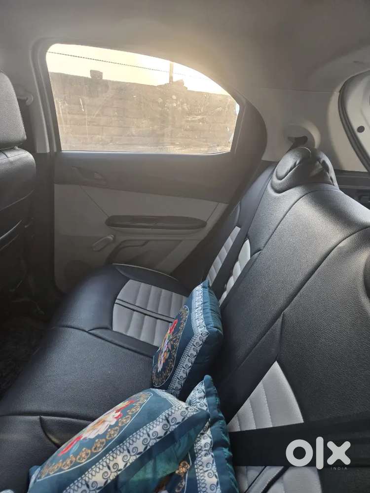 Tata Tiago 1.2 Revotron 2024
