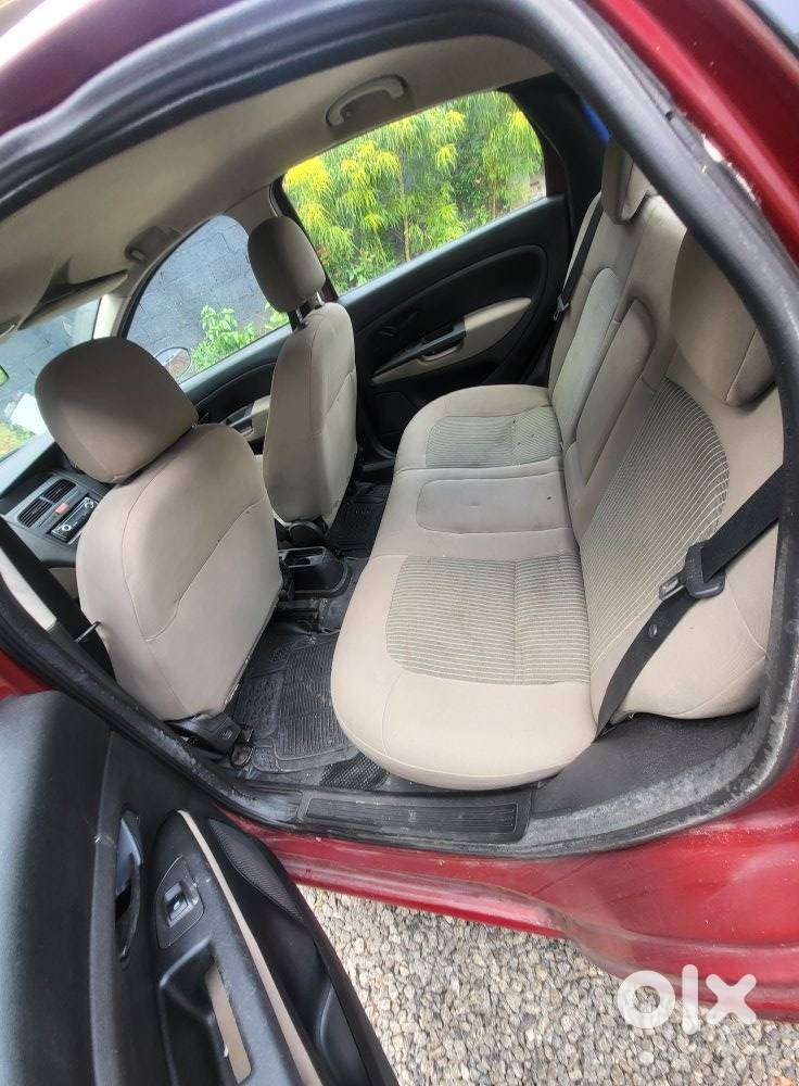 Fiat Linea Active 1.3 L Advanced Multijet Diesel, 2009, Diesel