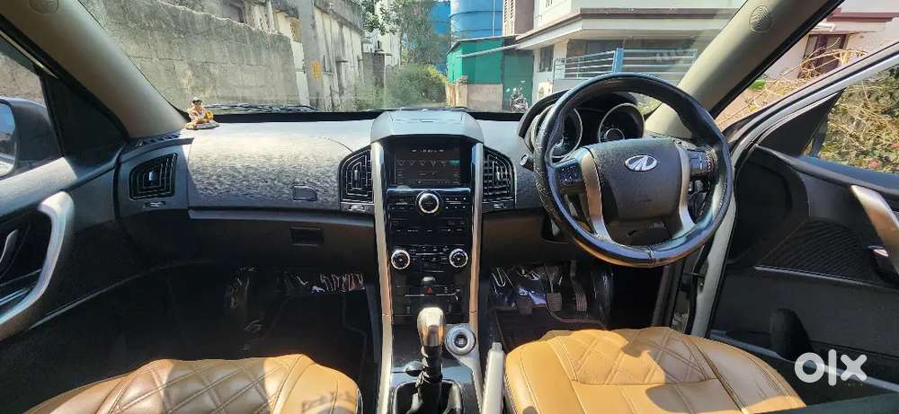 Mahindra Xuv500 2020