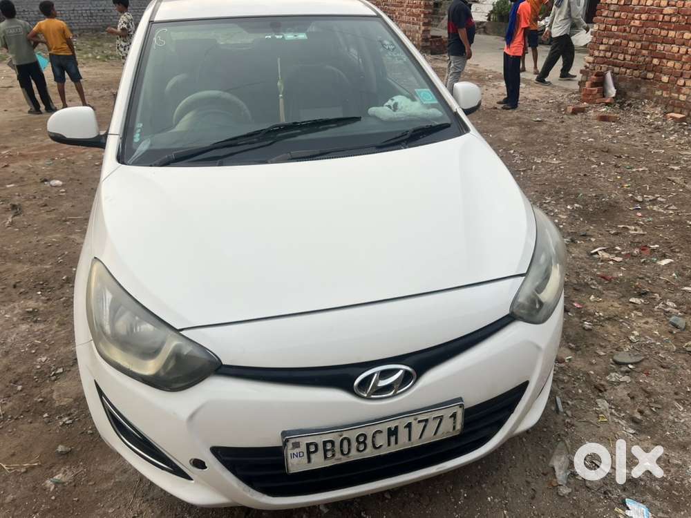 Hyundai I20 Magna 2013