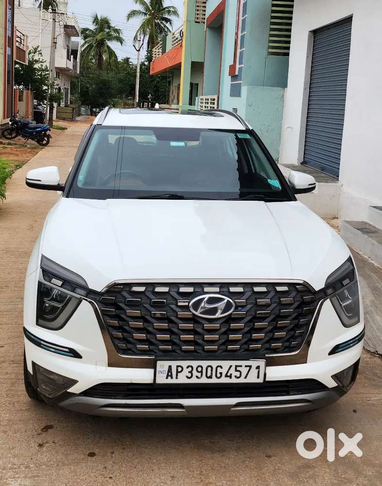 Hyundai Alcazar Prestige Executive 7-seater (diesel) - First Owner