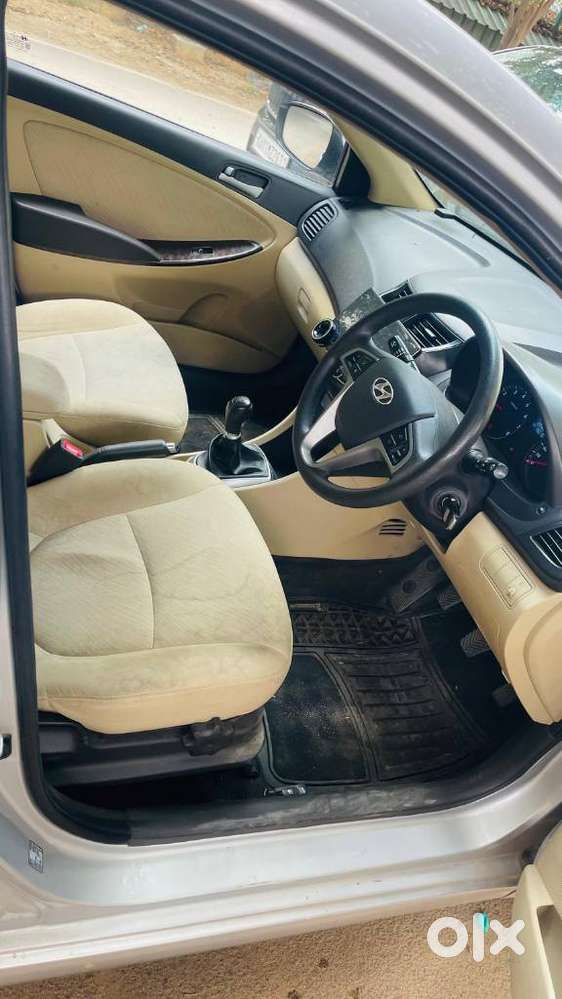 Hyundai Verna, 2017, Petrol
