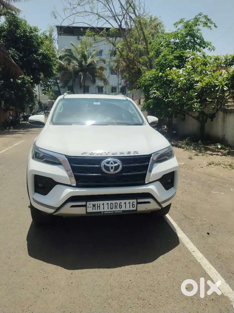 Toyota Fortuner 2024 Diesel Well Maintained