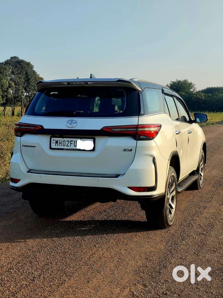 Toyota Fortuner Legender 4x4 At 2.8, 2022, Diesel