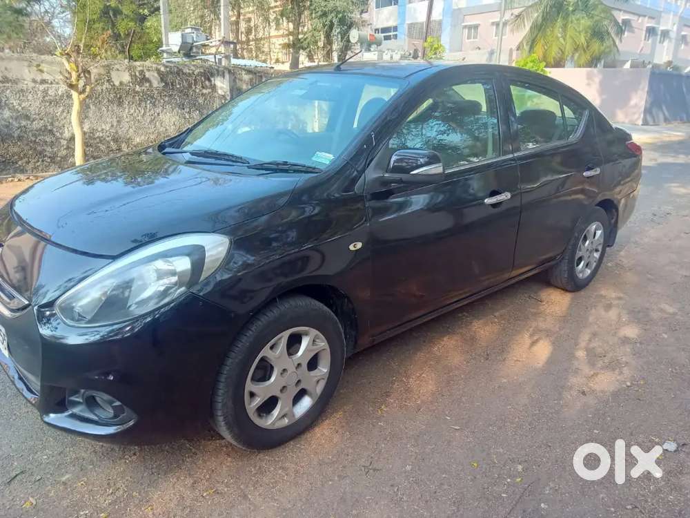 Renault Scala 2015 Diesel Well Maintained
