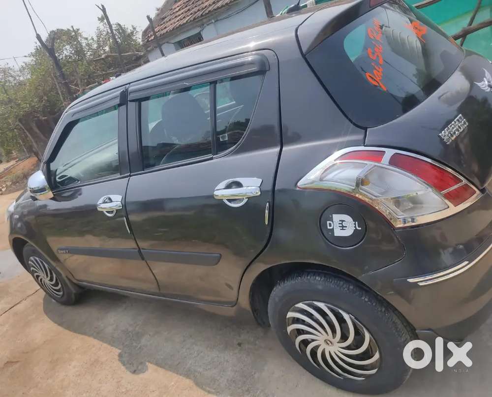 Maruti Suzuki Dzire 2015