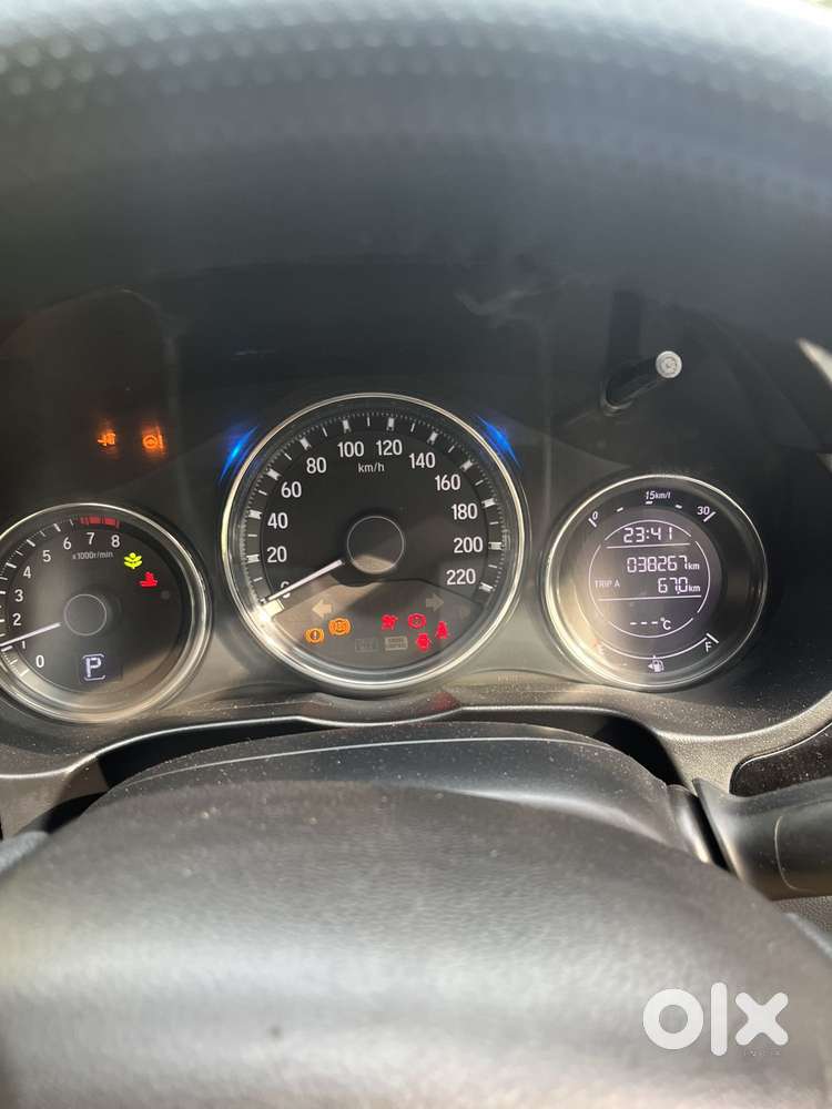 Honda City I-vtec Cvt V, 2018, Petrol