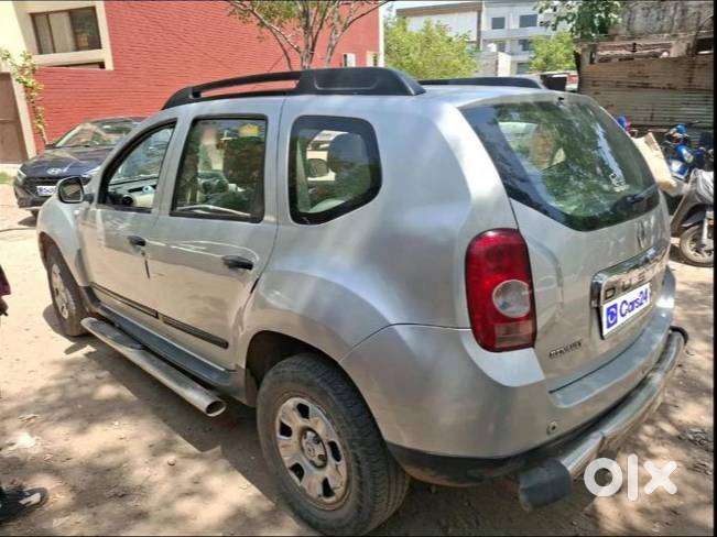 Renault Duster 2014 Diesel Manual  2nd Owner  1.37 Lakh Km