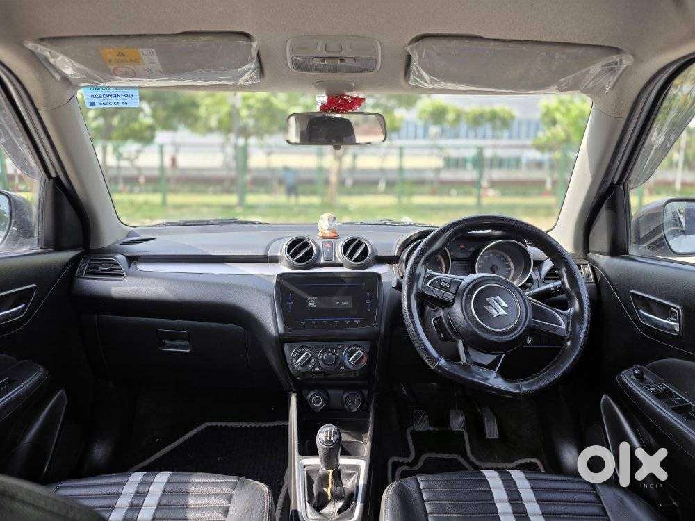 Maruti Suzuki Swift 1.2 Vxi Glory Edition, 2023, Petrol