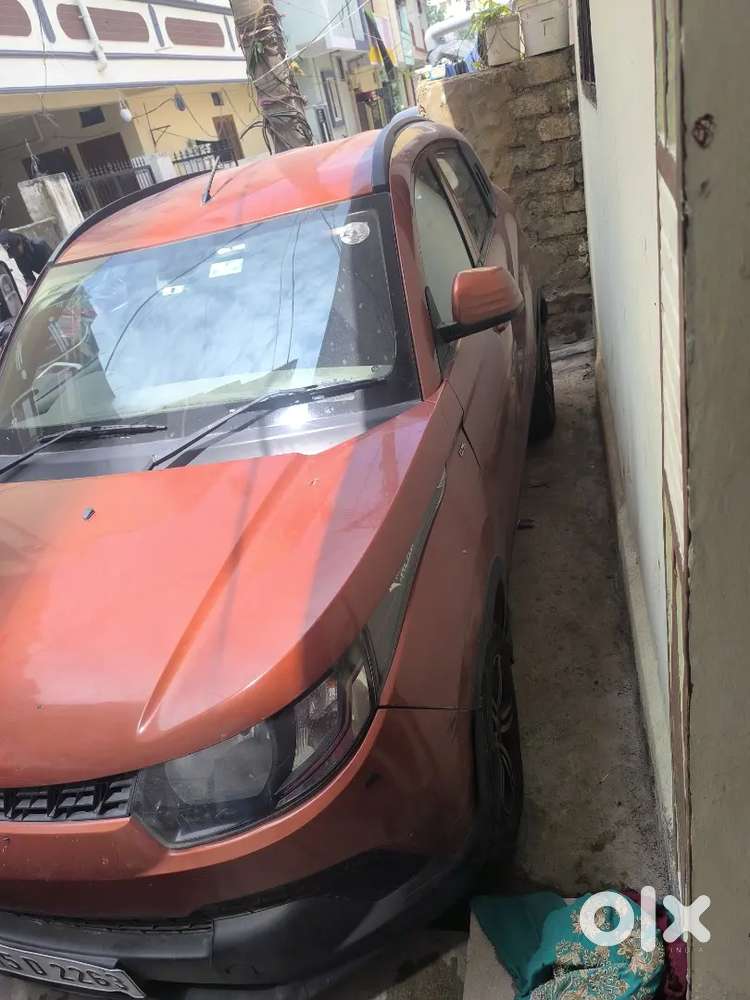Mahindra Kuv 100 2016 Diesel 2nd Owner