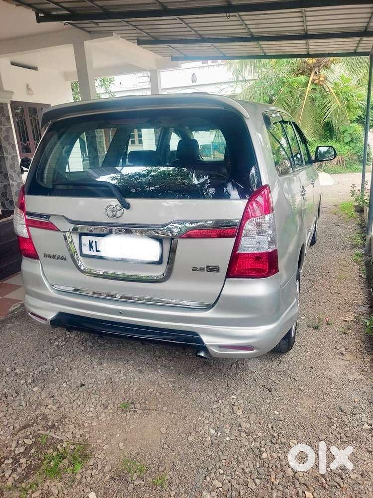 Toyota Innova 2013 Diesel 161000 Km Driven