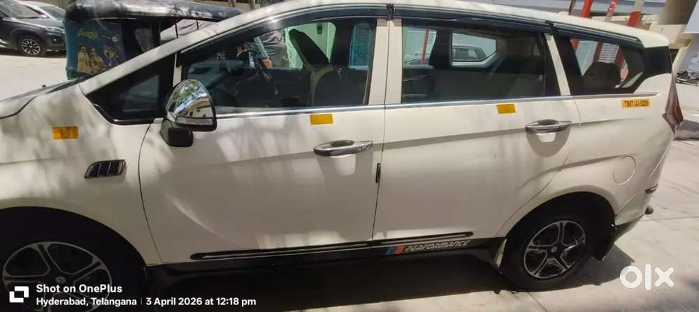 Mahindra Marazzo Diesel 2020