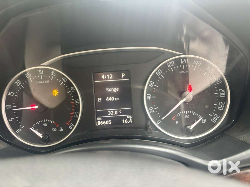 Skoda Laura Diesel 2013 ( L&k)