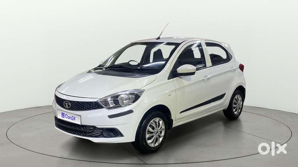 Tata Tiago 1.2 Revotron Xt, 2017, Petrol