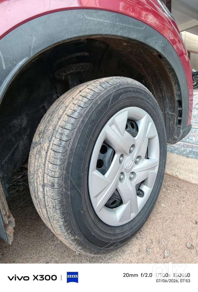 Hyundai Venue 2022 Petrol 71908 Km Driven
