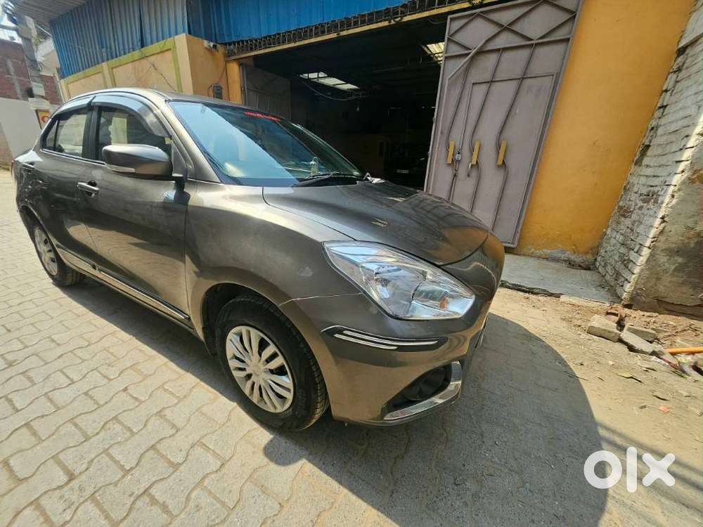 Maruti Suzuki Dzire 1.2 Vxi, 2023, Petrol