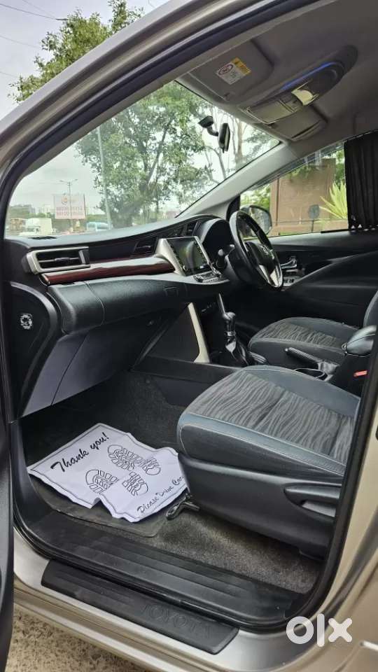 Toyota Innova Crysta [2020-ongoing] 2.4 Vx 8 Str, 2021, Diesel