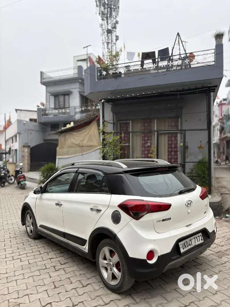 Hyundai I20 Active 2015 Diesel 135000 Km Driven