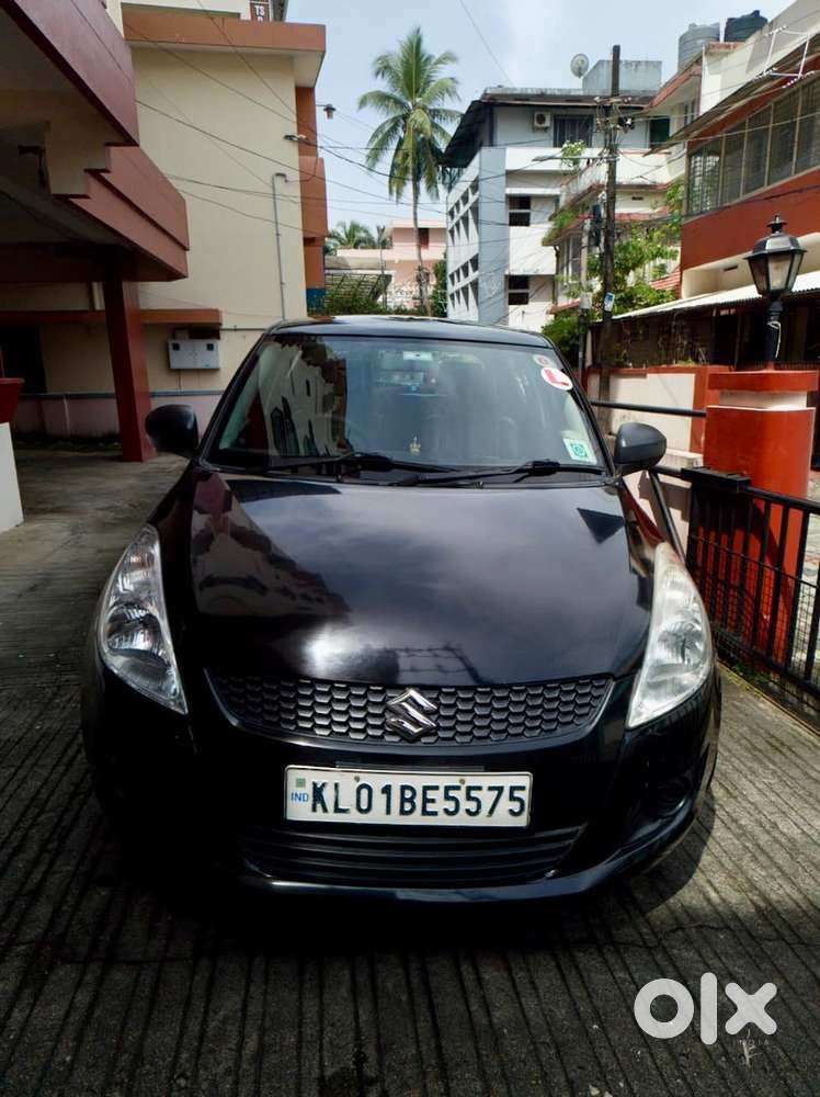 Maruti Suzuki Swift Diesel - 2012 (feb)  Kl-01  Black