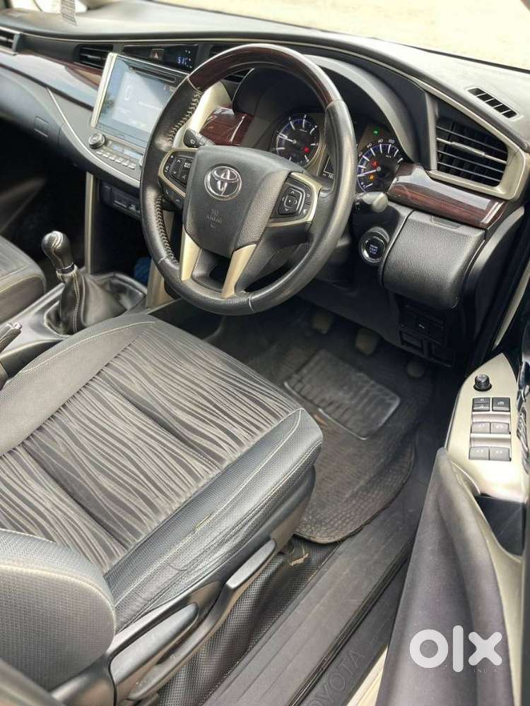 Toyota Innova Crysta 2.4 V 7 Str, 2018, Diesel