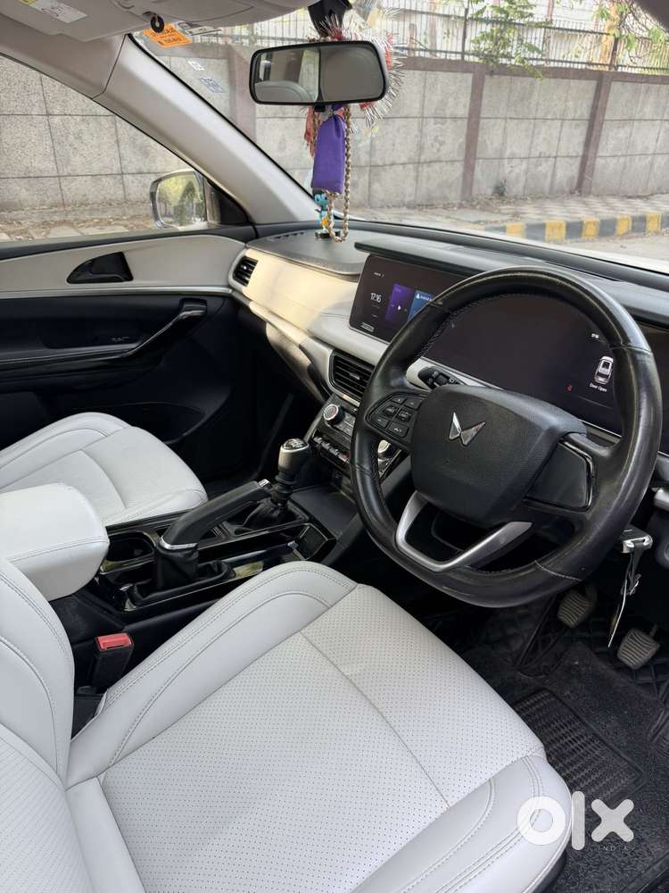 Mahindra Xuv700 2.2 Ax 5 Diesel Mt 7 Str, 2023, Diesel