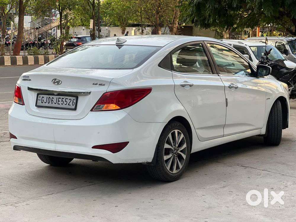 Hyundai Verna Fluidic 1.6 Sx Crdi Opt At, 2015, Diesel