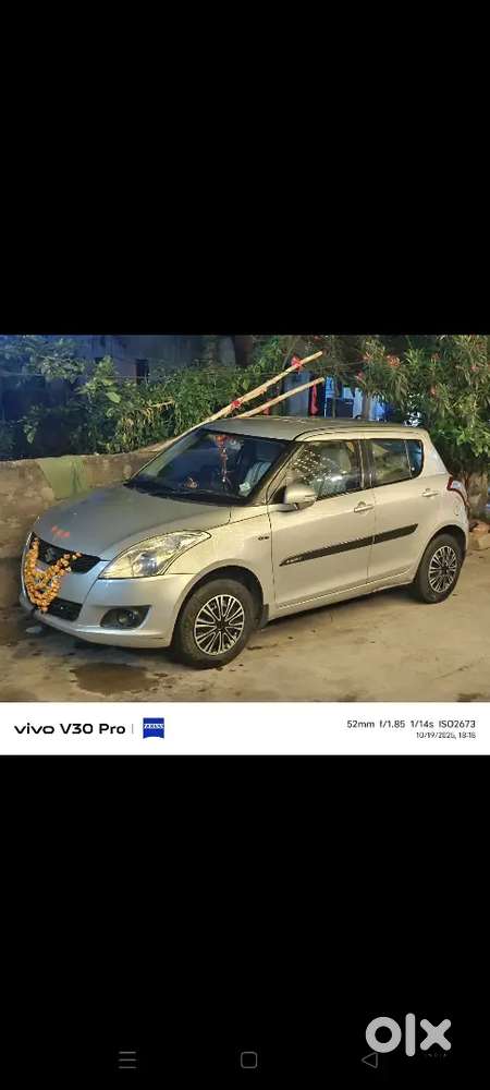 Maruti Suzuki Swift 2012 Diesel 80000 Km Driven