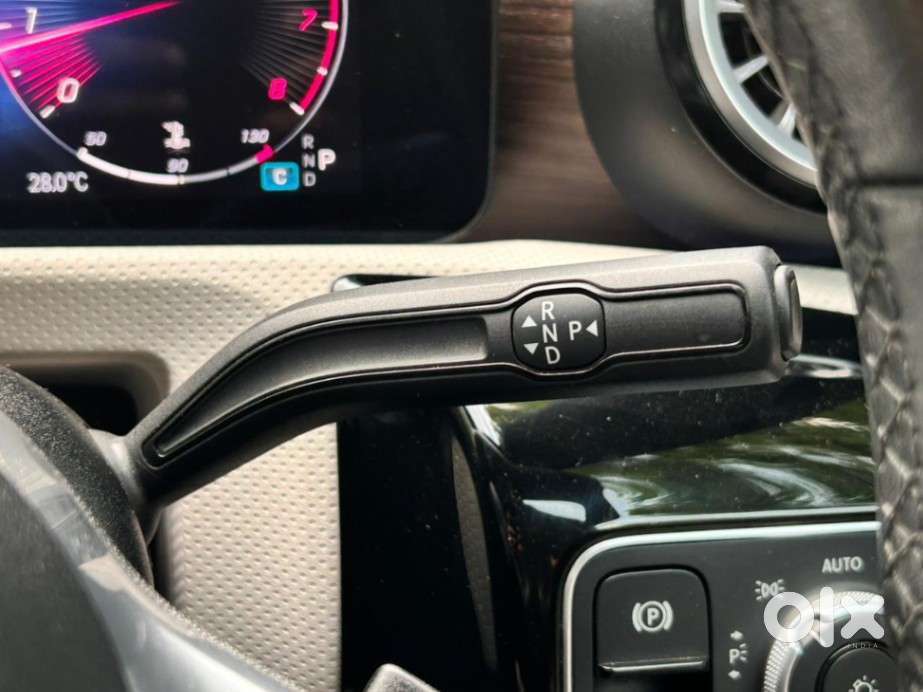 Mercedes-benz A-class Limousine 200, 2024, Petrol