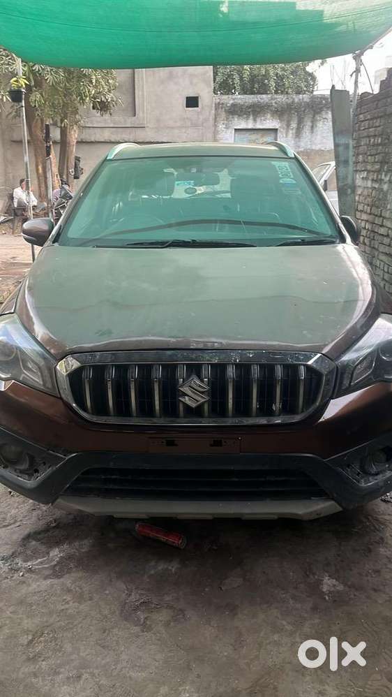 Maruti Suzuki S Cross 2015 Diesel Well Maintained
